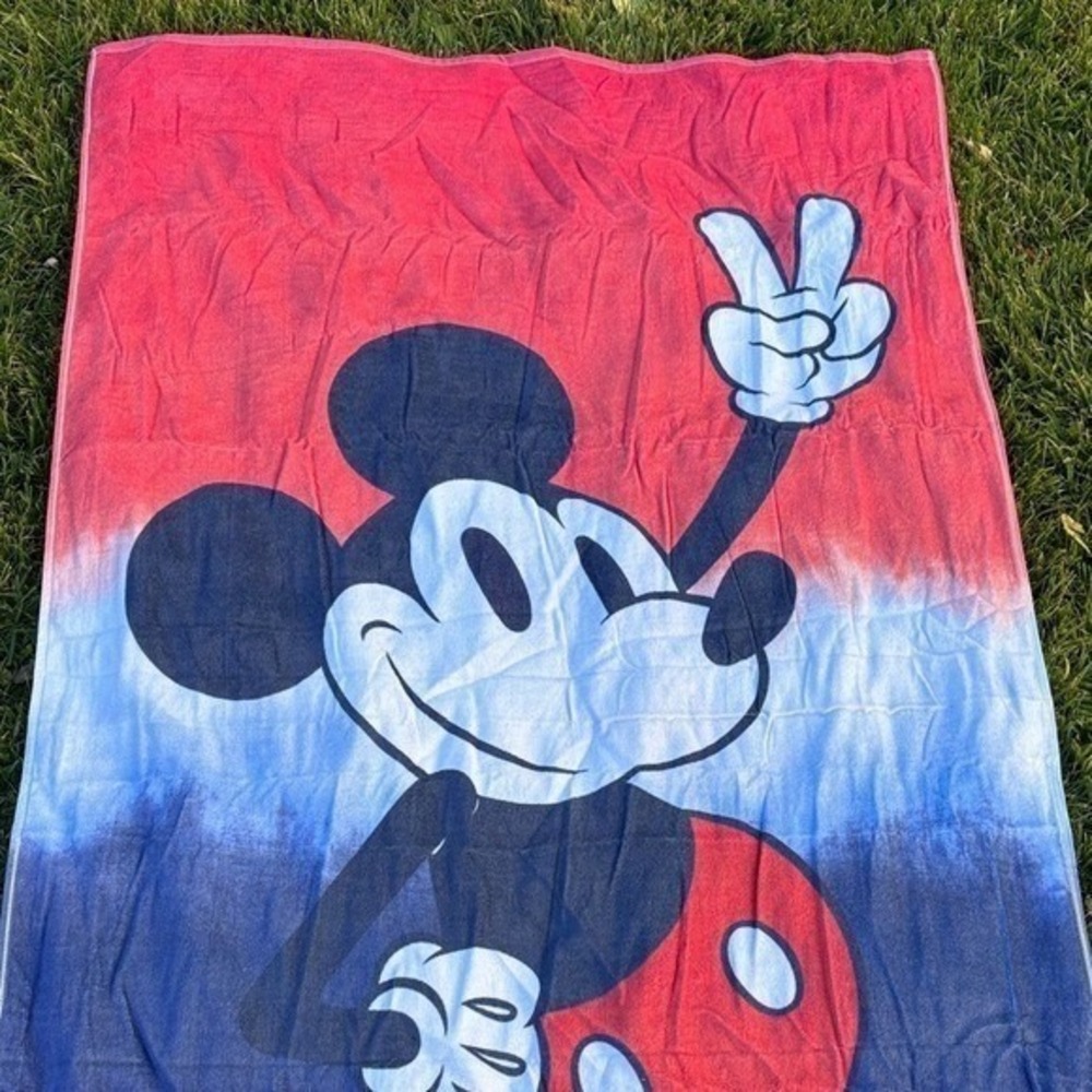 Disney Mickey Mouse Beach Towel America July 4th Summer Oversized 36" x 72" NEW - Picture 4 of 13
